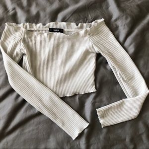 White shein long sleeve crop top